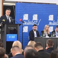 Plenković na Saboru mladeži HDZ-a