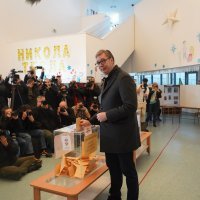 Aleksandar Vučić glasao na izborima u Srbiji