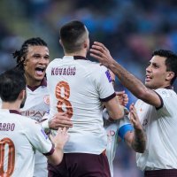 Urawa Red - Manchester City