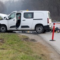 U sudaru motocikla i kombija kod Rugvice dvije su osobe poginule