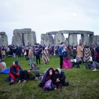 Proslava zimskog solsticija kod Stonehengea