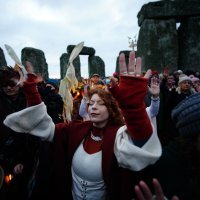 Proslava zimskog solsticija kod Stonehengea