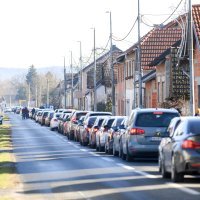 Velike gužve na prijelazu Hrvatska Dubica
