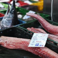 Blagdanska ponuda na tržnici Dolac