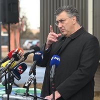 Plenković u Petrinji na treću obljetnicu potresa