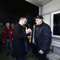 Tomislav Tomasević obilazi beskućnike