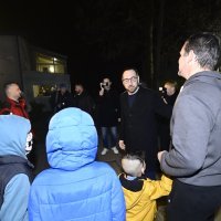 Tomislav Tomasević obilazi beskućnike