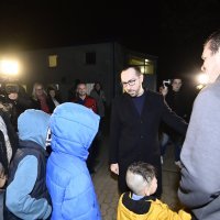 Tomislav Tomasević obilazi beskućnike