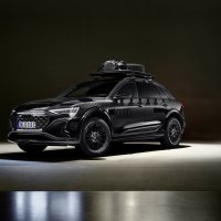 Audi Q8 e-tron edition Dakar