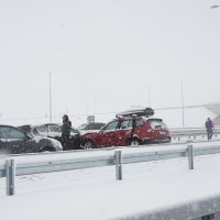 Snijeg i vjetar otežavaju promet na autocesti Zagreb - Beograd