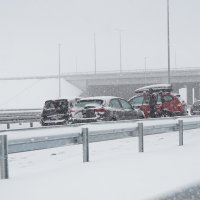Snijeg i vjetar otežavaju promet na autocesti Zagreb - Beograd
