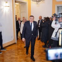 Milorad Dodik odlikovao Viktora Orbana i Baju Malog Knindžu