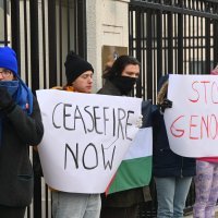 Prosvjed pred veleposlanstvom SAD-a u Ljubljani