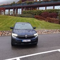 Renault Espace iconic E-Tech full hybrid 200