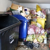 Odlaganje otpada u Zagrebu