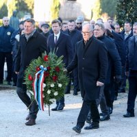 Zadar: Odavanje počasti hrvatskim braniteljima