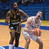Košarka, FavBet Premijer liga: Cibona - Split 72:85