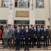 Ivan Anušić i Niko Peleshi