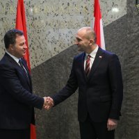 Ivan Anušić i Niko Peleshi