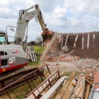 Rušenje bespravne gradnje u Puli