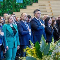 Andrej Plenković i Marija Vučković na otvorenju Dana poljoprivrede u Osijeku