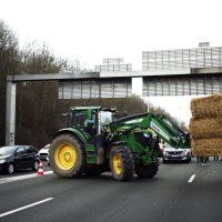 Prosvjed poljoprivrednika u Parizu