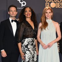 Gabriel Macht, Sarah Rafferty, Gina Torres i Patrick J. Adams