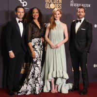 Gabriel Macht, Sarah Rafferty, Gina Torres i Patrick J. Adams
