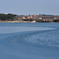 Zaleđeno more u uvali Šćuza u Banjolama