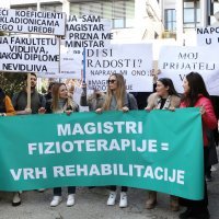 Prosvjed fizioterapeuta ispred Ministarstva zdravstva