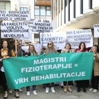 Prosvjed fizioterapeuta ispred Ministarstva zdravstva