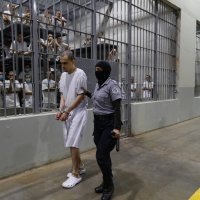 Poseban mega zatvor za bande u Salvadoru