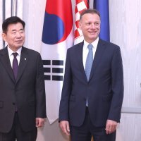 Gordan Jandraković i Kim Jin-pyo