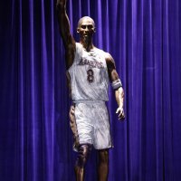 Kobe Bryant - spomenik