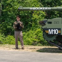 M10 Booker je naoružan topom kalibra 105 milimetara