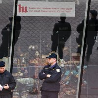 Počelo je okupljanje prosvjednika na Europskom trgu