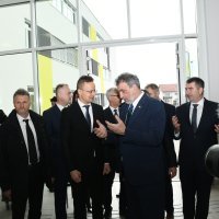 Petrinja: Fuchs i Szijjarto otvorili školu izgrađenu mađarskom donacijom
