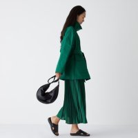 Uniqlo torba od umjetne kože