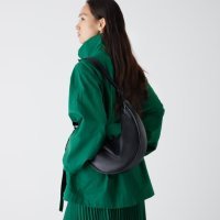 Uniqlo torba od umjetne kože