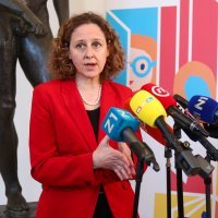 Nina Obuljen Koržinek