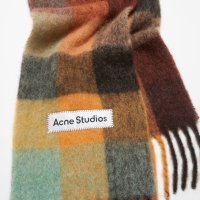 Acne Studios šal