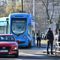 Tramvaj izletio iz tračnica
