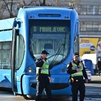 Tramvaj izletio iz tračnica