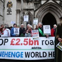 Prosvjed protiv tunela nadomak arheološkog nalazišta Stonehenge