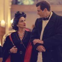 Juliette Binoche kao Coco Chanel u seriji 'The New Look'