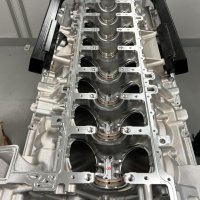 Bugatti V16 hibridni pogon