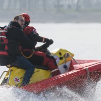 Tomašević se provozao vodenim skuterom i gliserom