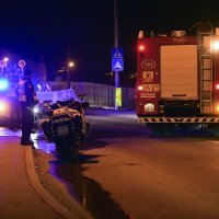 Sudar policijskog motora i automobila u zagrebačkom naselju Blato