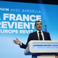 Marine Le Pen Nacionalno okupljanje