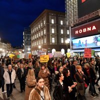 Noćni marš povodom Dana žena u Rijeci